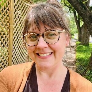 Meet your Posher, Natalie